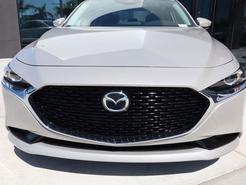 Used 2025 MAZDA MAZDA3 s FWD image 16