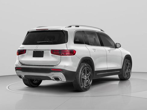 New 2025 Mercedes-Benz GLB 250 GLB 250 4MATIC image 3