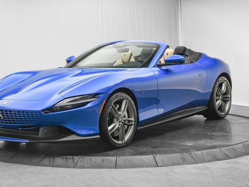 Used 2025 Ferrari Roma Spider image 4