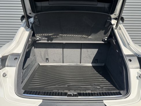 Certified 2023 Porsche Cayenne Turbo GT AWD/4WD image 38