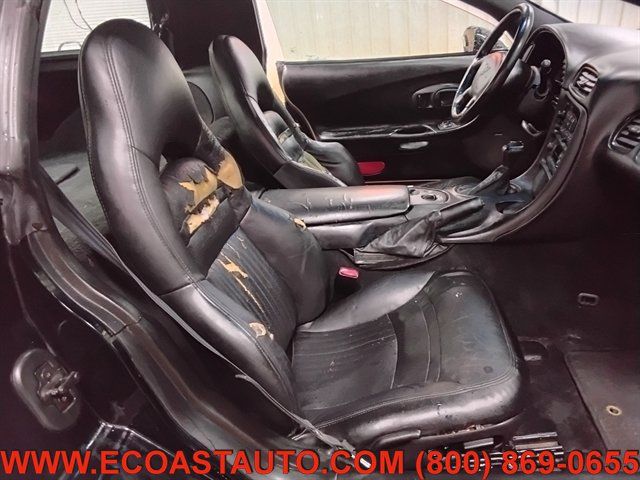 Used 1998 Chevrolet Corvette Coupe w/ Roof Pkg RWD image 14