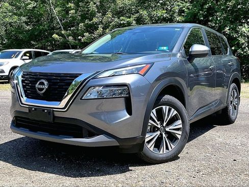 Used 2023 Nissan Rogue SV AWD/4WD image 3