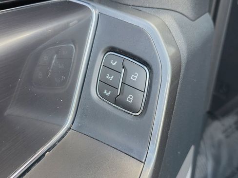 Used 2022 Ford F150 Lariat w/ Equipment Group 502A High AWD/4WD image 25