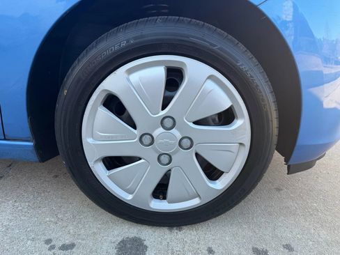 Used 2017 Chevrolet Spark LS image 35