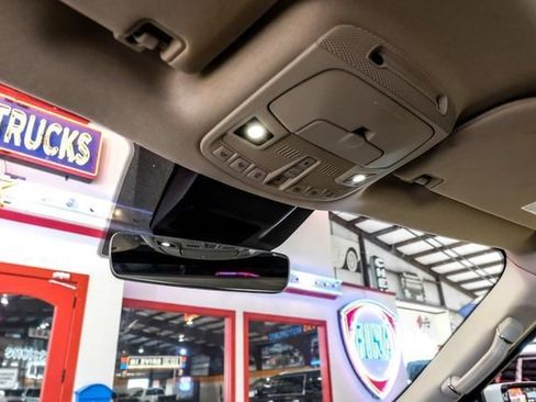 Used 2021 Lincoln Navigator L Reserve image 25