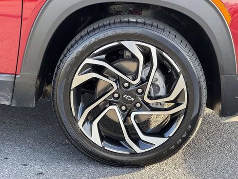Used 2024 Chevrolet TrailBlazer RS AWD/4WD image 6