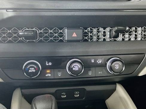 Certified 2023 Honda Accord LX image 17
