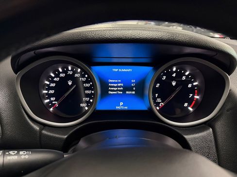 Used 2018 Maserati Ghibli image 11
