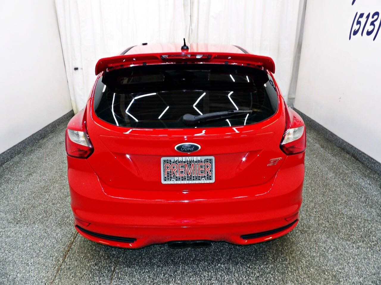 Used 2014 Ford Focus ST w/ Equipment Group 202A FWD image 5