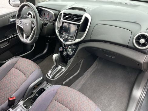 Used 2020 Chevrolet Sonic LT w/ Convenience Package FWD image 13