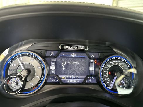 Used 2021 RAM 1500 Limited w/ Night Edition AWD/4WD image 39