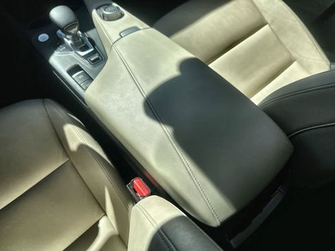 Used 2019 INFINITI QX50 Luxe w/ Navigation Package image 22