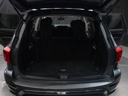 Used 2019 Nissan Pathfinder SV image 20