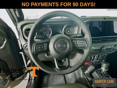 New 2026 Jeep Gladiator Mojave image 14