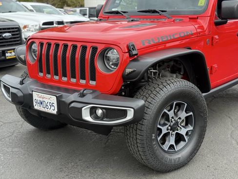 Used 2019 Jeep Wrangler Unlimited Rubicon w/ LED Lighting Group image 4