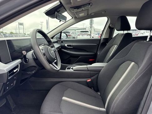 Used 2024 Hyundai Sonata SEL FWD image 11