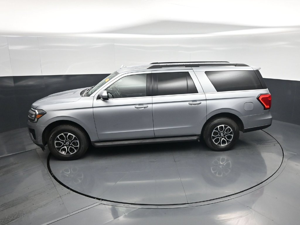 Used 2024 Ford Expedition Max XLT AWD/4WD image 45