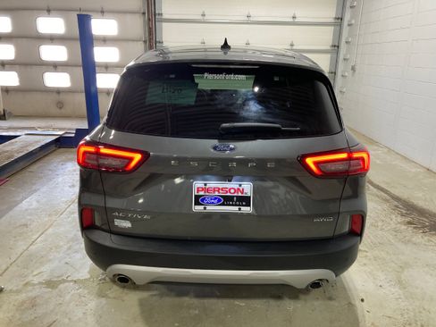 Used 2024 Ford Escape Active w/ Tech Pack #1 AWD/4WD image 12