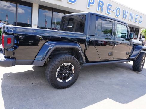 Used 2022 Jeep Gladiator Sport AWD/4WD image 6
