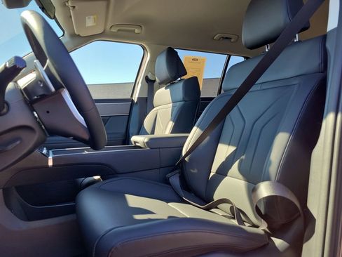 Used 2025 Hyundai Santa Fe SEL image 17