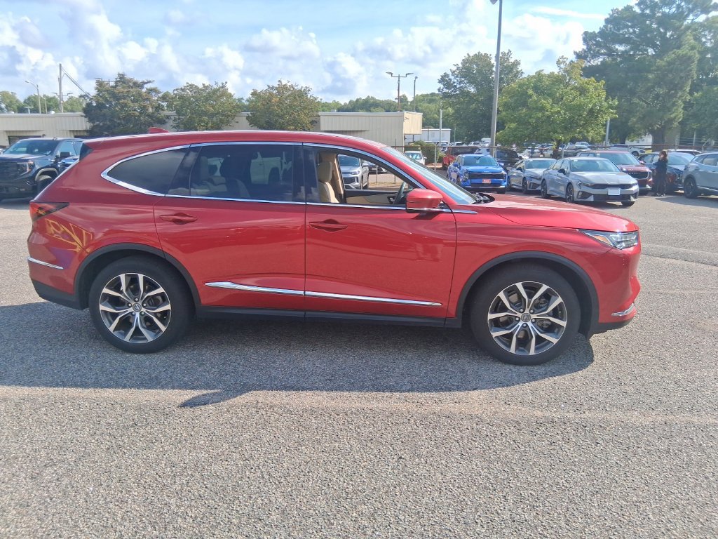 Used 2024 Acura MDX w/ Technology Package AWD/4WD image 4