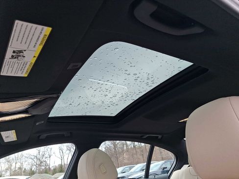 Certified 2023 BMW 530i xDrive w/ Premium Package image 16