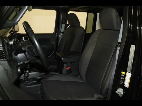 Used 2022 Jeep Wrangler Unlimited Sport AWD/4WD image 21