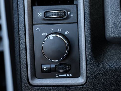 Used 2018 RAM 1500 Tradesman w/ Protection Group image 15