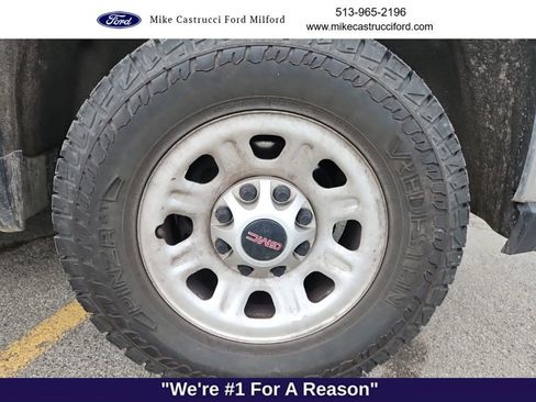 Used 2020 GMC Sierra 3500 4x4 Crew Cab w/ Gooseneck/5TH Wheel Package image 3