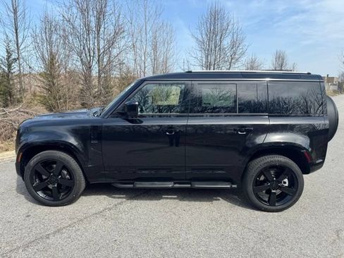 New 2026 Land Rover Defender 110 X-Dynamic SE AWD/4WD image 8