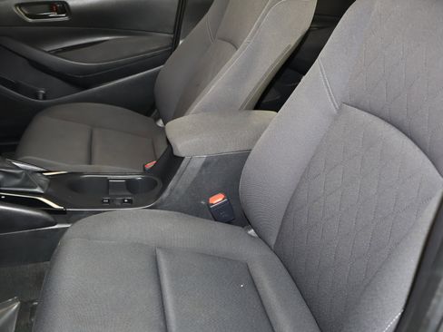 Used 2024 Toyota Corolla LE image 36