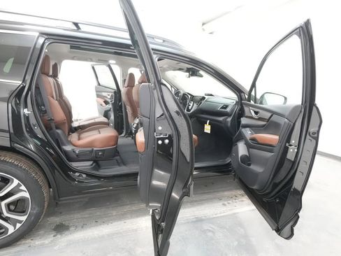 New 2026 Subaru Ascent Touring image 32