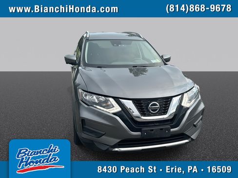 Used 2020 Nissan Rogue SV w/ Premium Package AWD/4WD image 1