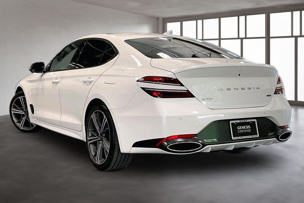 Used 2025 Genesis G70 3.3T Advanced w/ Sport Prestige Package RWD image 4