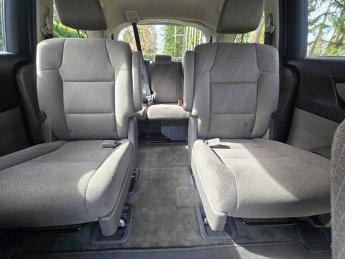 Used 2014 Honda Odyssey LX image 15