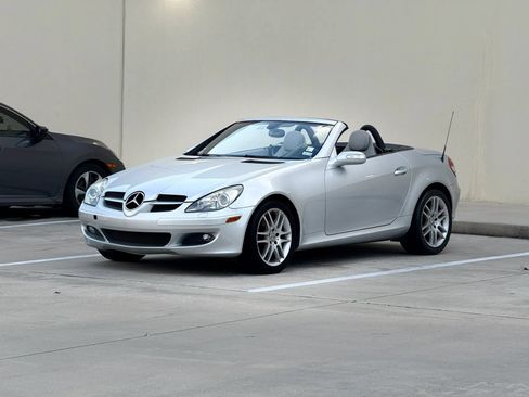 Used 2007 Mercedes-Benz SLK 280 image 3