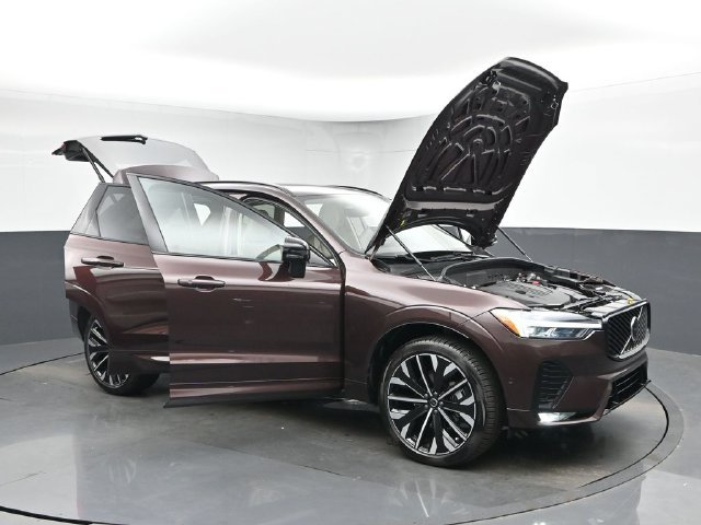 New 2026 Volvo XC60 B5 Ultra w/ Climate Package AWD/4WD image 54