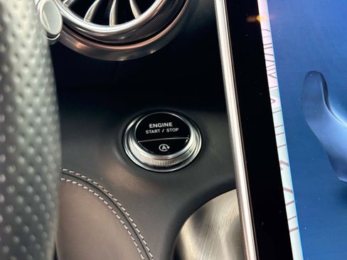 Certified 2022 Mercedes-Benz SL 55 AMG 4MATIC image 27