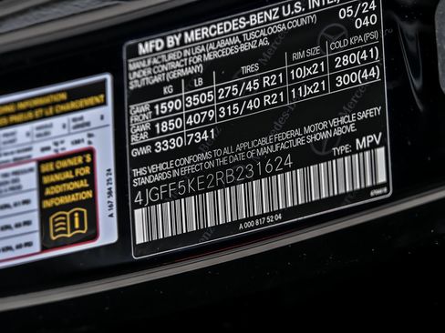 Used 2024 Mercedes-Benz GLS 450 4MATIC image 38