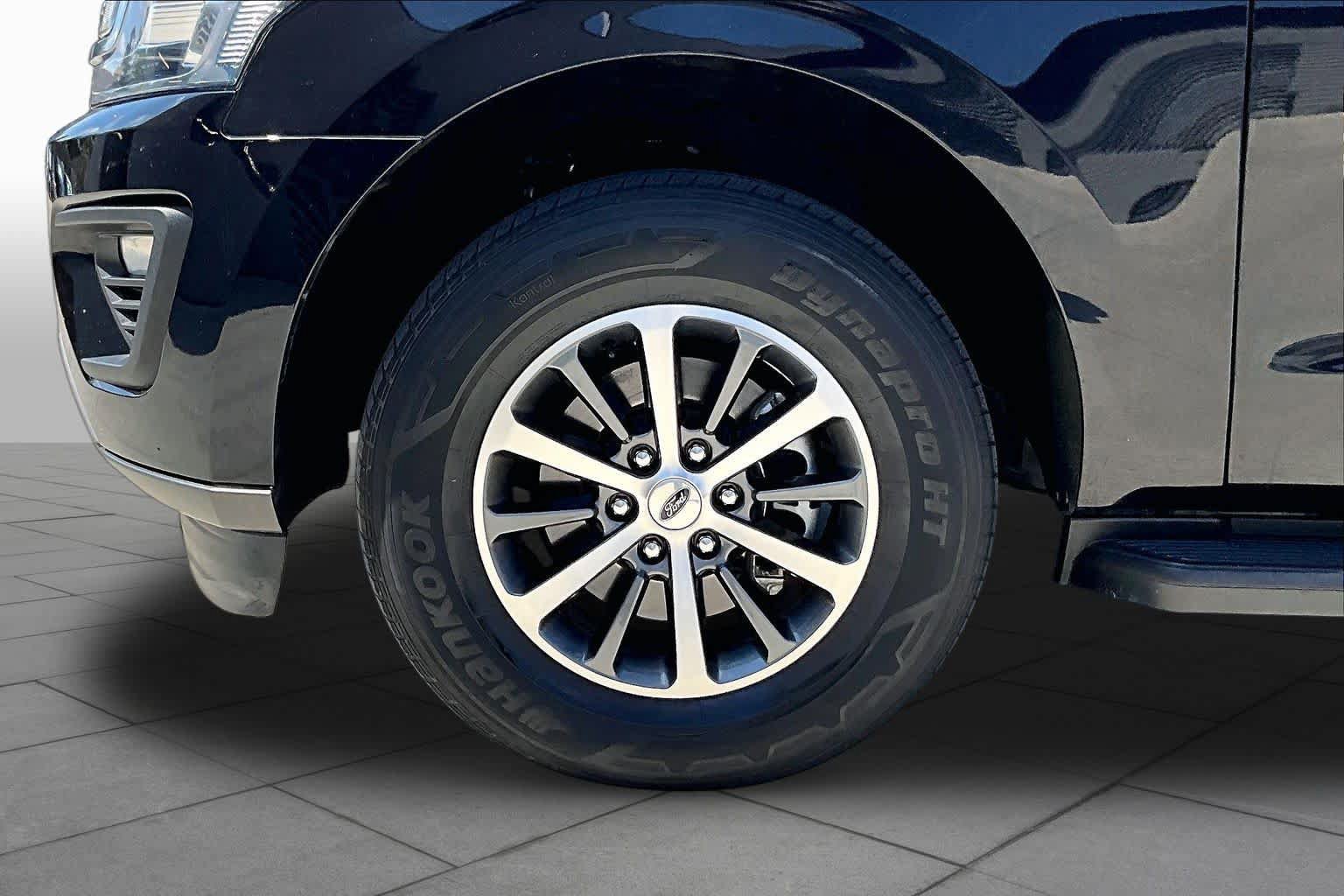 Used 2021 Ford Expedition XLT RWD image 10