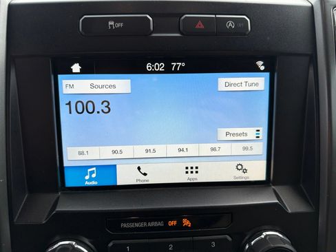 Used 2018 Ford F150 XLT RWD image 11