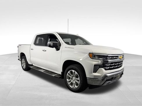 Used 2023 Chevrolet Silverado 1500 LTZ AWD/4WD image 3