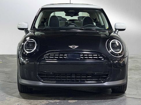Used 2026 MINI Cooper 2-Door Hardtop FWD image 8