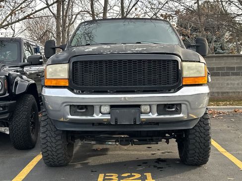 Used 2001 Ford F250 Platinum image 6