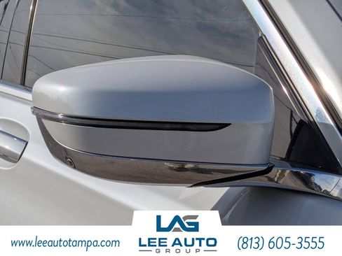 Used 2019 BMW 740i w/ Executive Package image 11