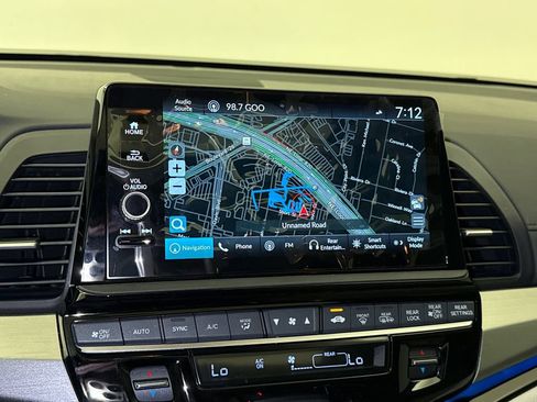 Certified 2026 Honda Odyssey Touring image 25