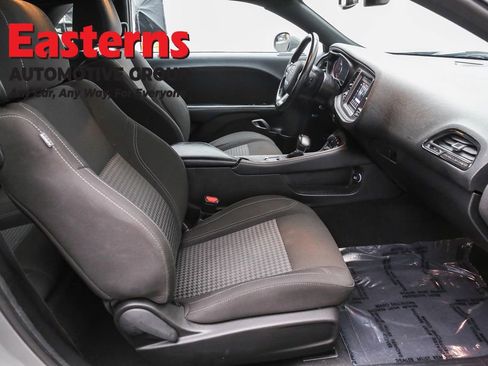 Used 2023 Dodge Challenger SXT image 23