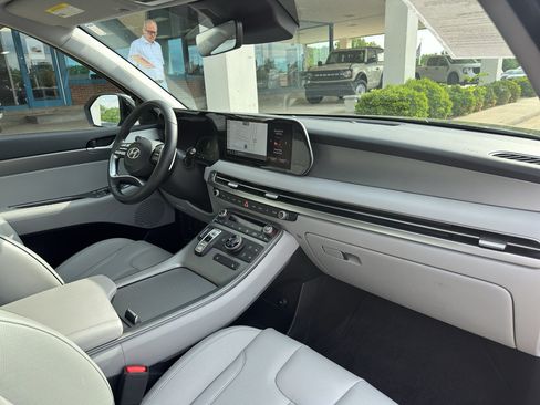 Used 2025 Hyundai Palisade SEL AWD/4WD image 28