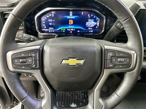 Used 2024 Chevrolet Silverado 1500 LT image 19