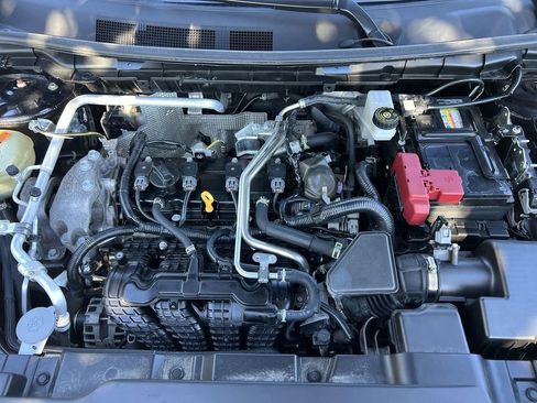 Used 2024 Mitsubishi Outlander SE Black Edition image 27